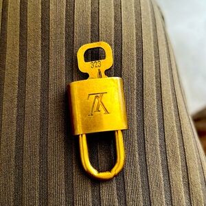 Louis Vuitton Goldtone Padlock with Key #323 -024